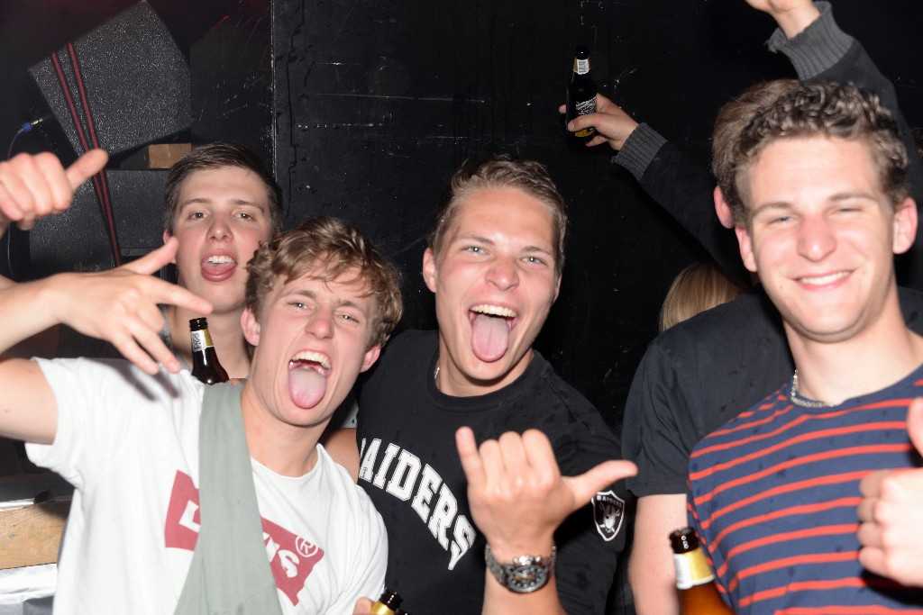 ../Images/Feest zonder naam 2019 247.jpg